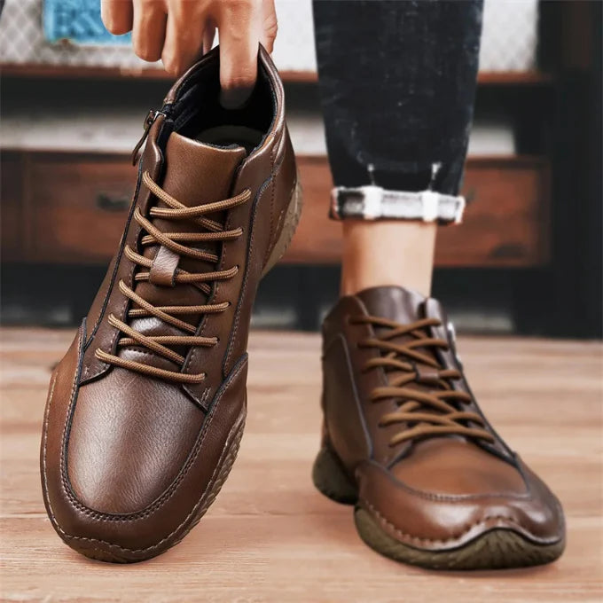 Wadenhohe Lederstiefel für Herren – Stilvoll und Robust von Waltherhaus, Modell Elias
