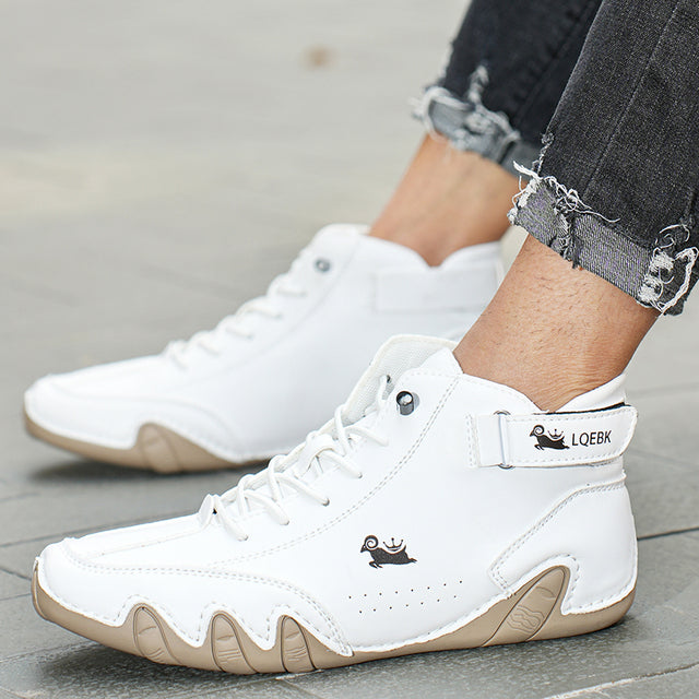 Waltherhaus | Rutschfeste, Bequeme Schuhe für Empfindliche Füße von Elias (Unisex)