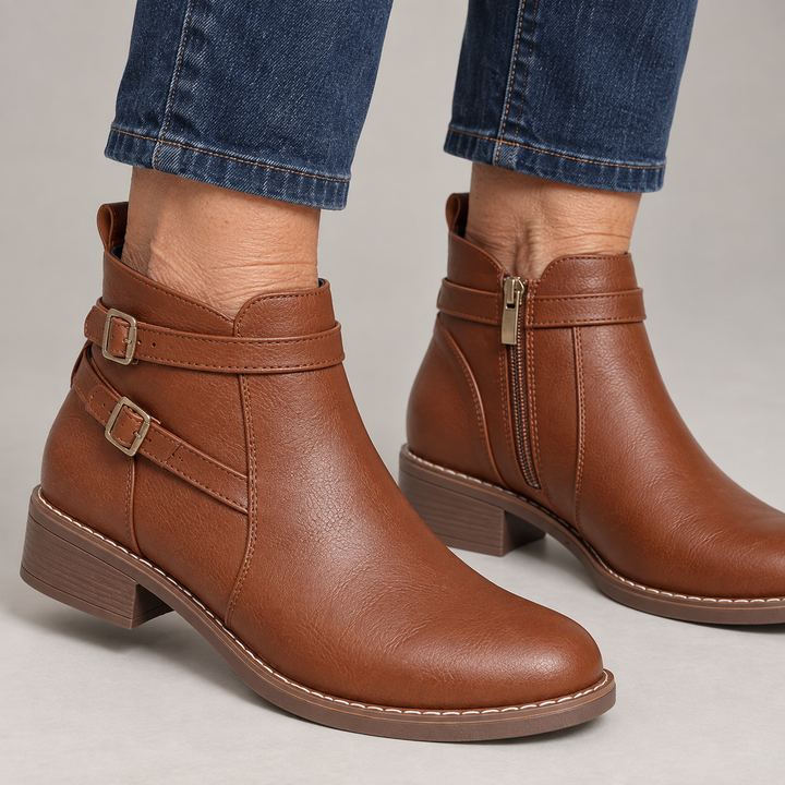 Helga | Stiefeletten mit Schnallenriemen