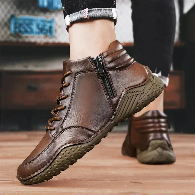 Wadenhohe Lederstiefel für Herren – Stilvoll und Robust von Waltherhaus, Modell Elias