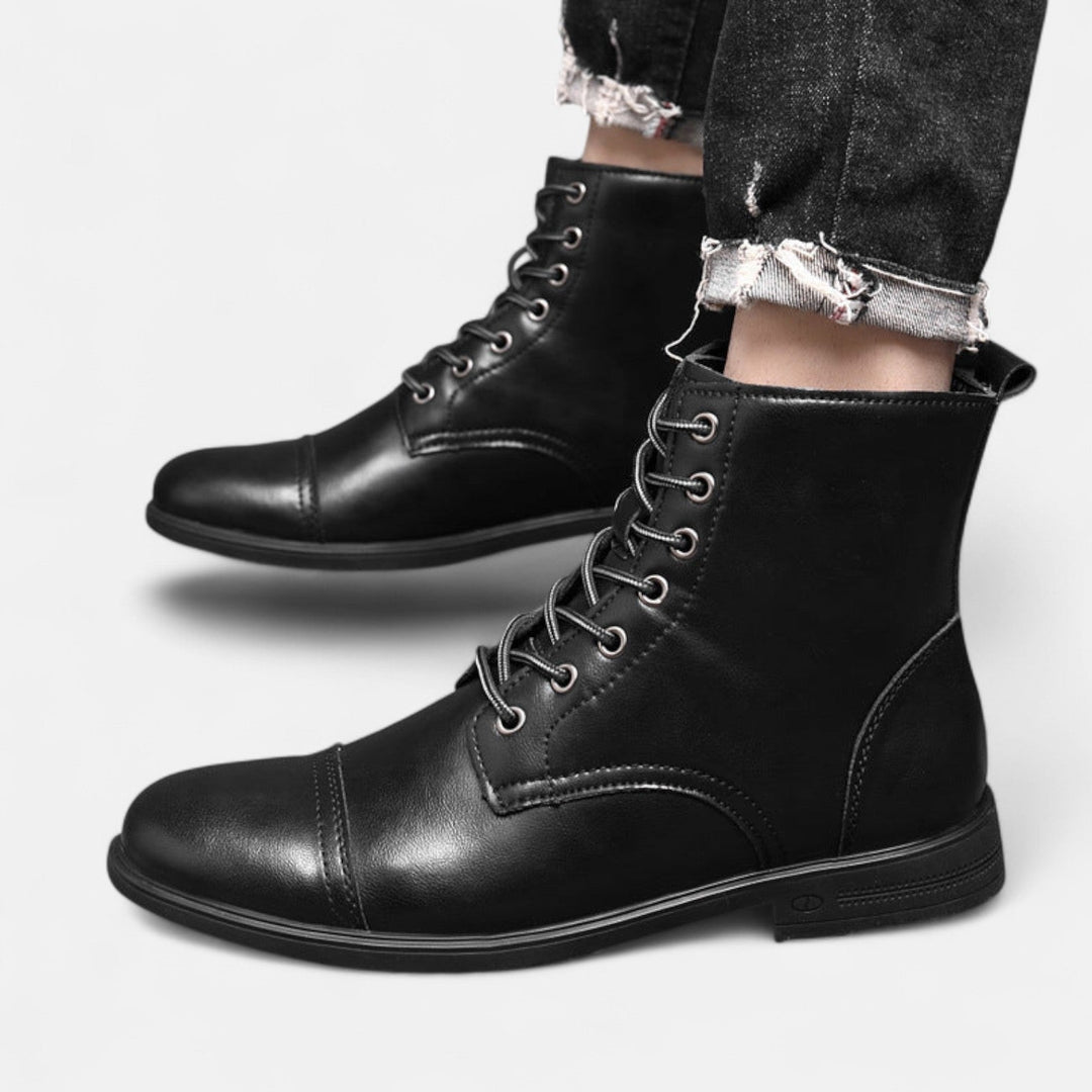 Waltherhaus präsentiert: Elias™ | Stilvolle Herrenstiefel aus hochwertigem Kunstleder