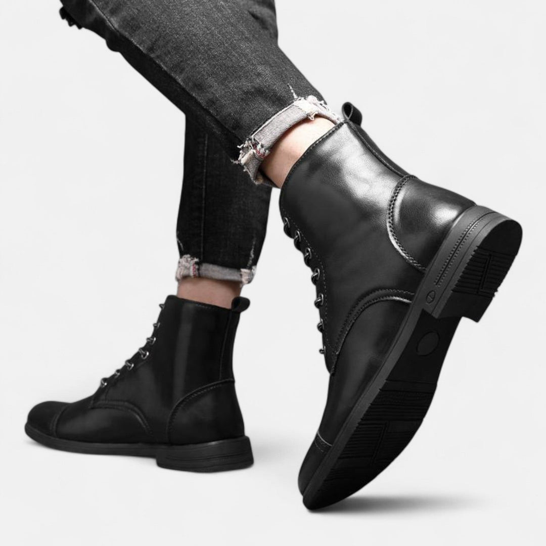 Waltherhaus präsentiert: Elias™ | Stilvolle Herrenstiefel aus hochwertigem Kunstleder