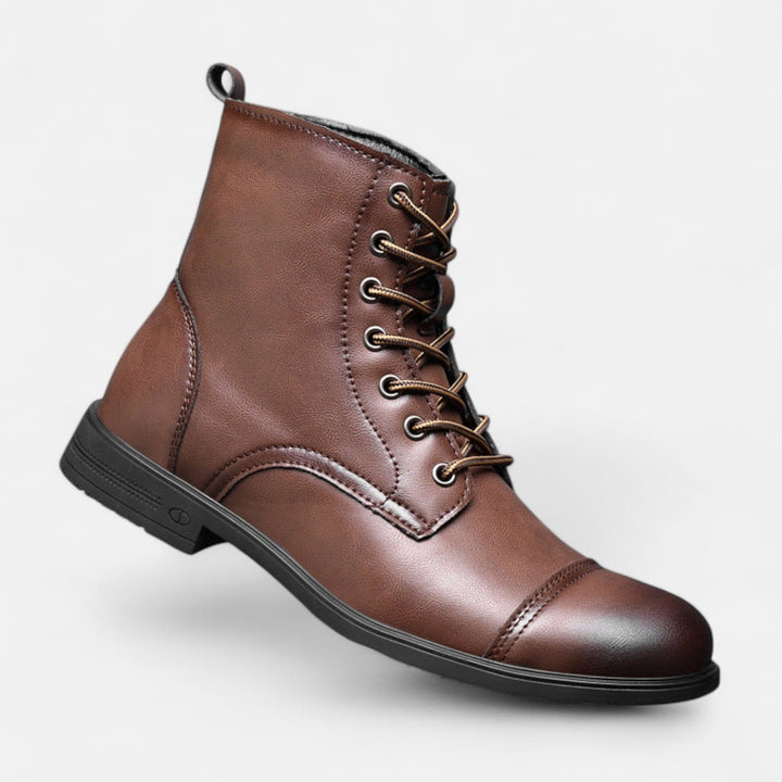 Waltherhaus präsentiert: Elias™ | Stilvolle Herrenstiefel aus hochwertigem Kunstleder