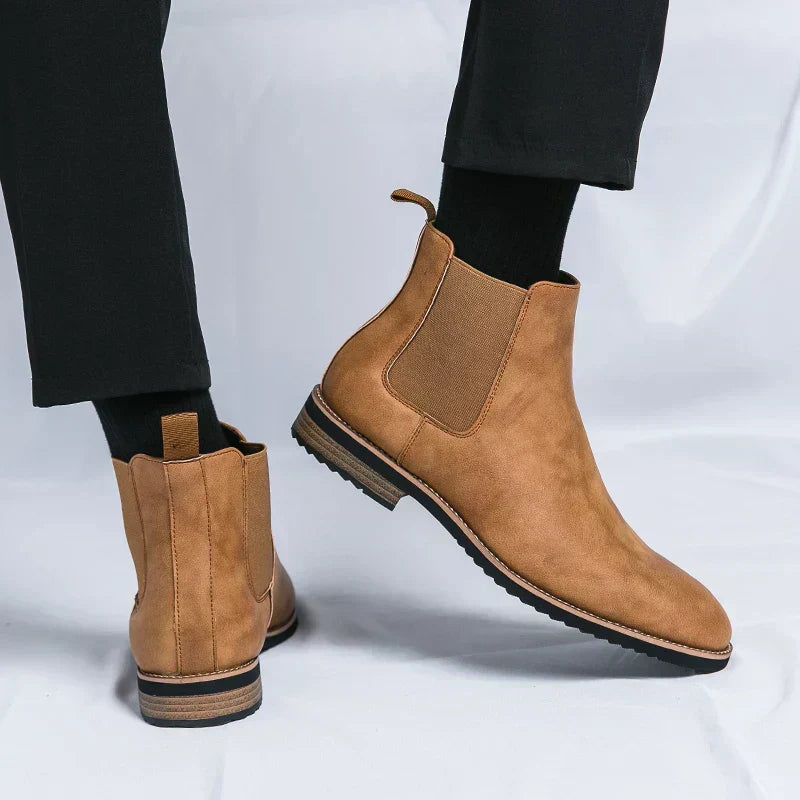 Waltherhaus | Chelsea-Stiefel aus Leder von Elias