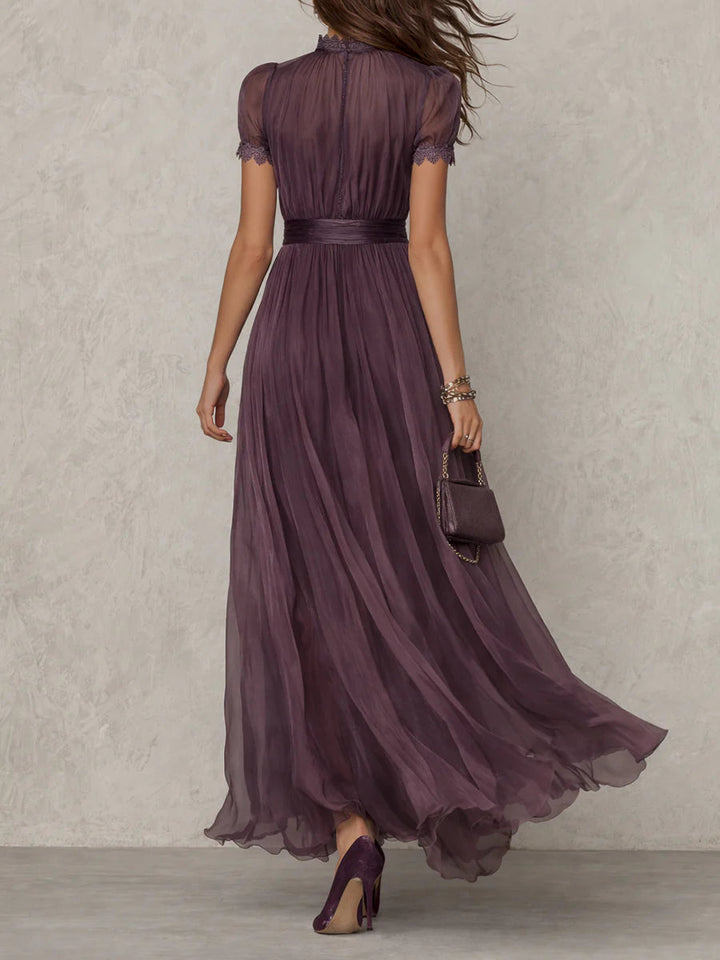 Harriet | Das Violette Kleid