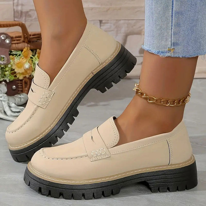 Monika | Loafer mit Profilsohle