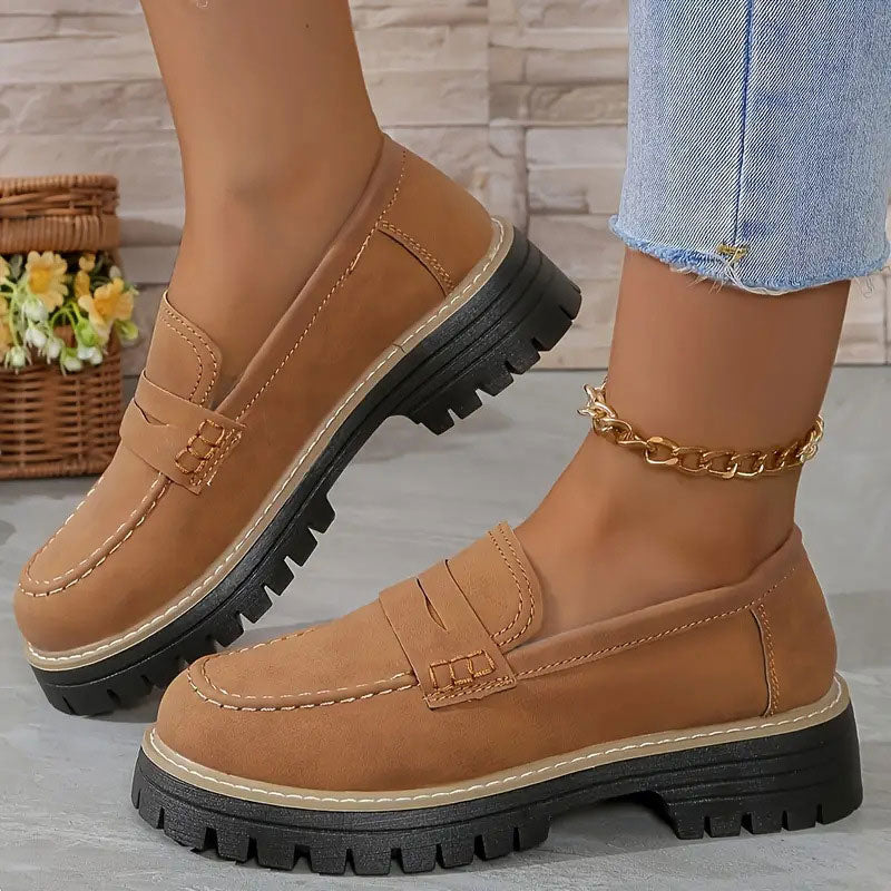 Monika | Loafer mit Profilsohle