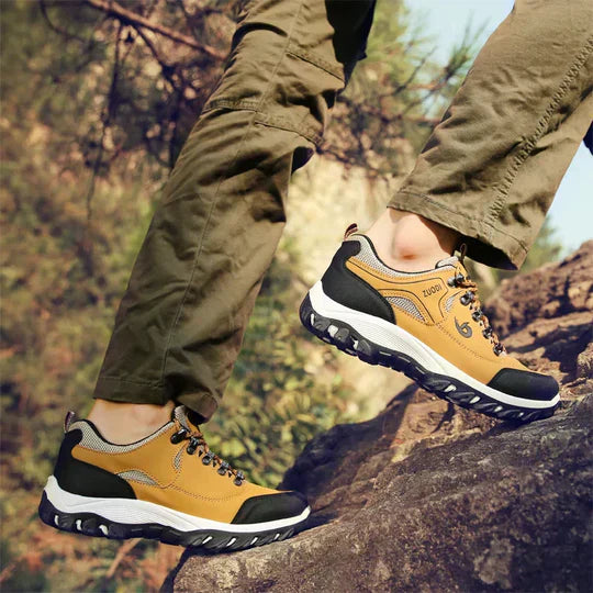 Waltherhaus | Herren Orthopädische Wanderschuhe von Elias – Komfort und Stil für jedes Abenteuer!