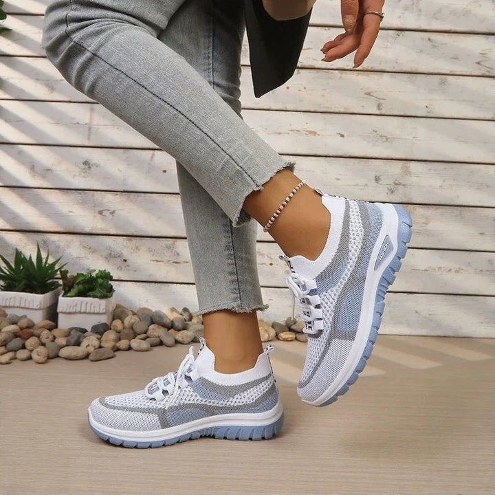 Yasmine | Leichte, atmungsaktive Wanderschuhe
