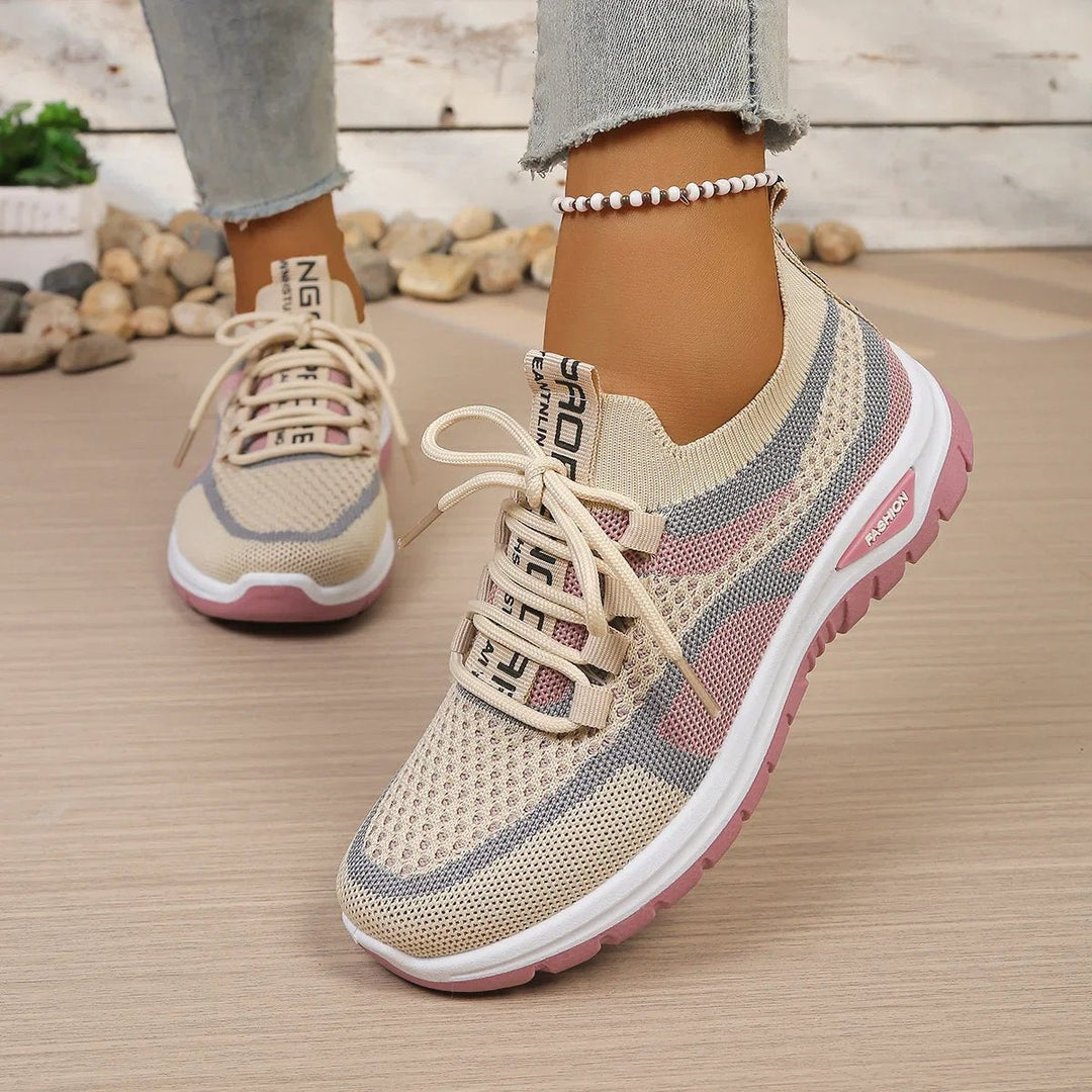 Yasmine | Leichte, atmungsaktive Wanderschuhe