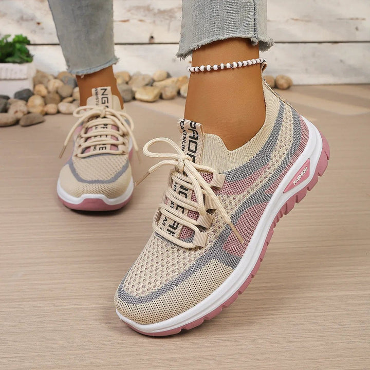 Yasmine | Leichte, atmungsaktive Wanderschuhe