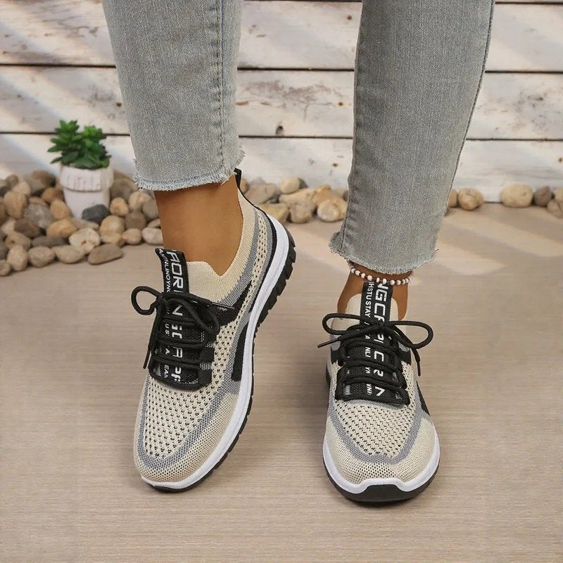 Yasmine | Leichte, atmungsaktive Wanderschuhe